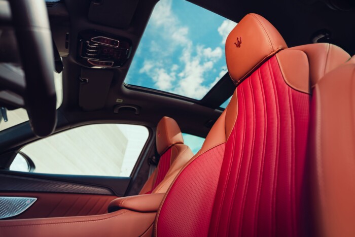 Ez az autó alkoholt hirdet 9