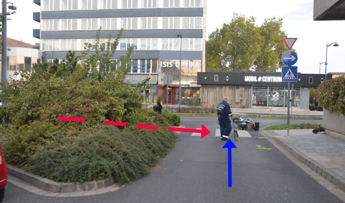 Belvárosi zebrán gázolt a rolleres 1