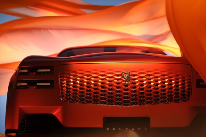 Nekimegy a Rolls-Royce-nak a Toyota