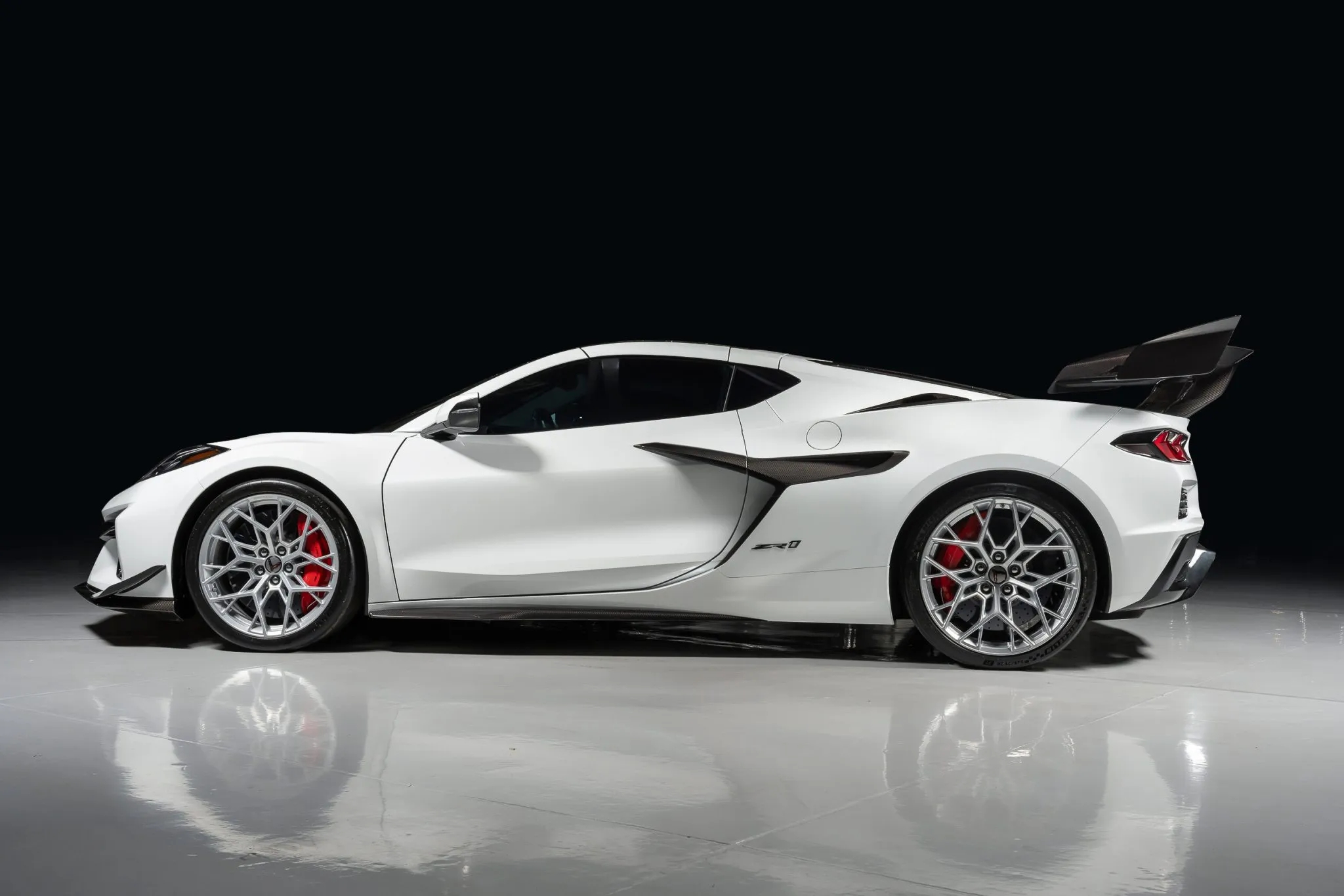 2026_chevrolet_corvette-zr1-4 | Vezess | Vezess