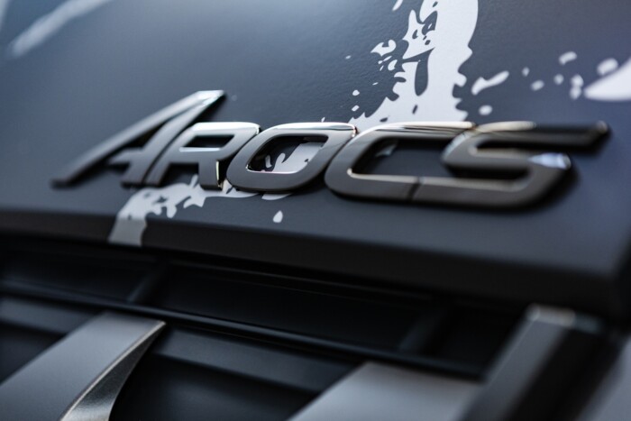 Csak száz darab készült ebből a Mercedes-ből