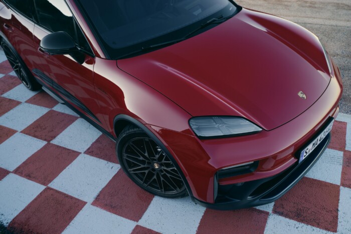 Nem gyorsabb, de vezetni jobb az új Porschét