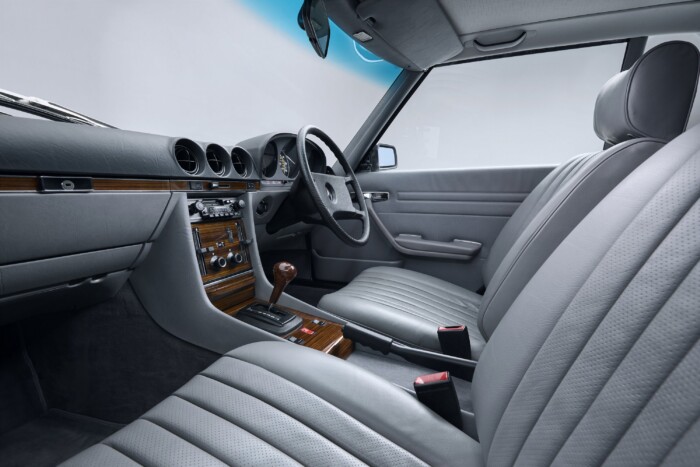 43 év után került elő ez a Mercedes, a gyár is szeretné megkaparintani 7