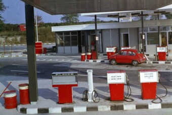 Megállna az ország, ha ebből nem füstölnénk el évi 4 milliárd litert