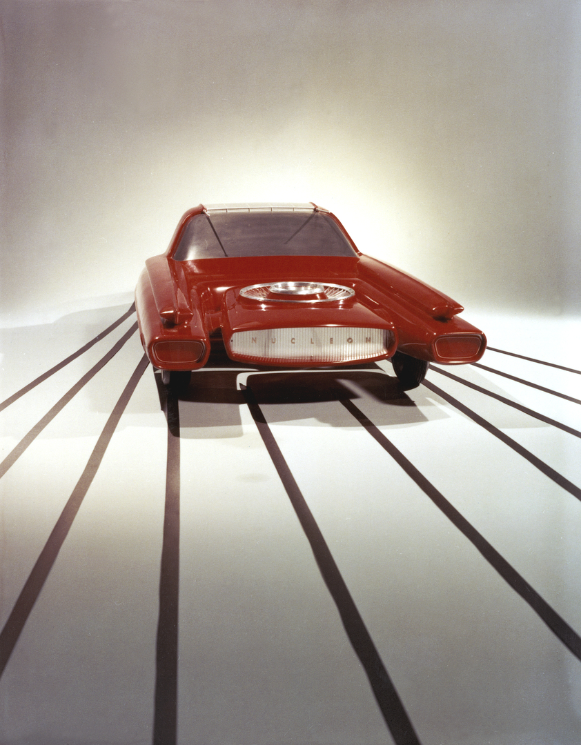 Egy feltöltéssel 8000 kilométert ment volna a Ford merész koncepciója 3