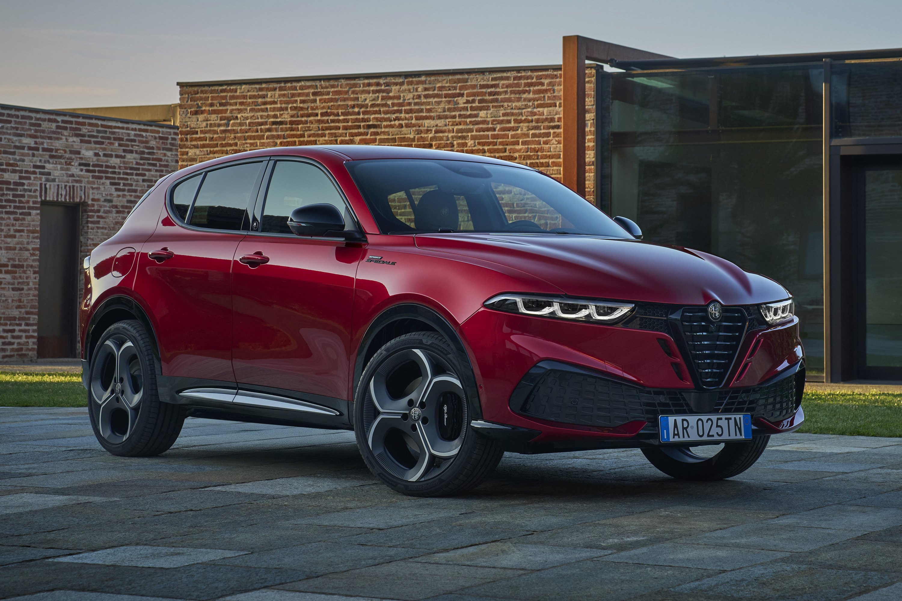 alfa-romeo-tonale-2026-2 | Vezess | Vezess