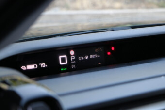 Ez a legfontosabb jel egy villanyautó műszerfalán