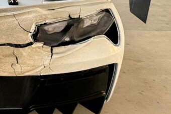 A rekorddöntés ára: megolvadt a sportkocsi