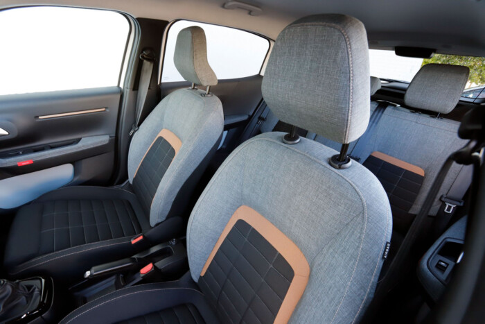 Autó, ami nem is létezhetne: olcsó, tágas, kényelmes 14 | Vezess Autó, ami nem is létezhetne: olcsó, tágas, kényelmes 14