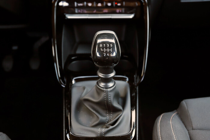 Autó, ami nem is létezhetne: olcsó, tágas, kényelmes 19 | Vezess Autó, ami nem is létezhetne: olcsó, tágas, kényelmes 19