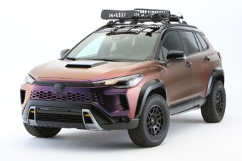 Tökös expedíciós autót építettek ebből a Toyotából