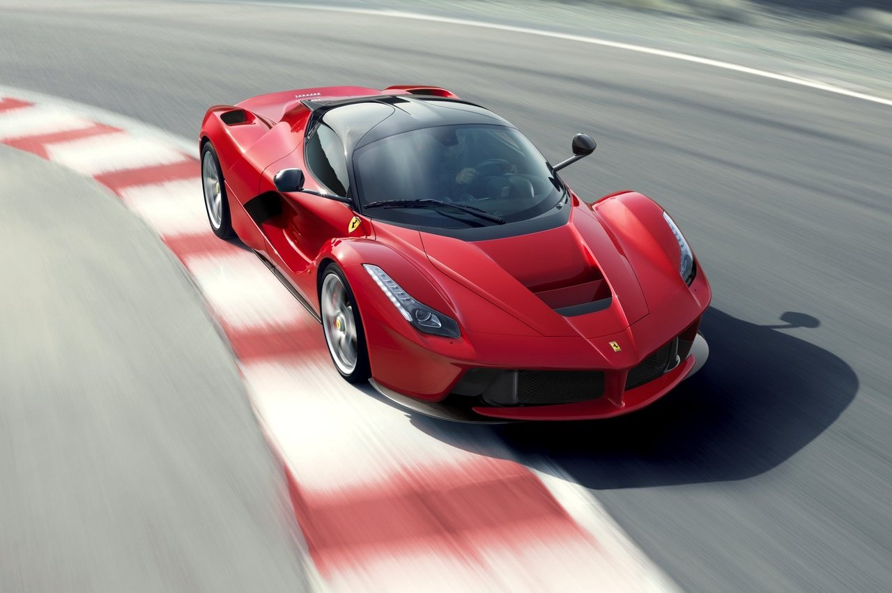 ferrari-laferrari-2014-1280-a06598131913ea0a5cce238710f22d6ef0 | Vezess | Vezess