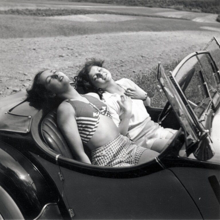 Így lett szenzációból mindennapos látvány a magyar női sofőr 9