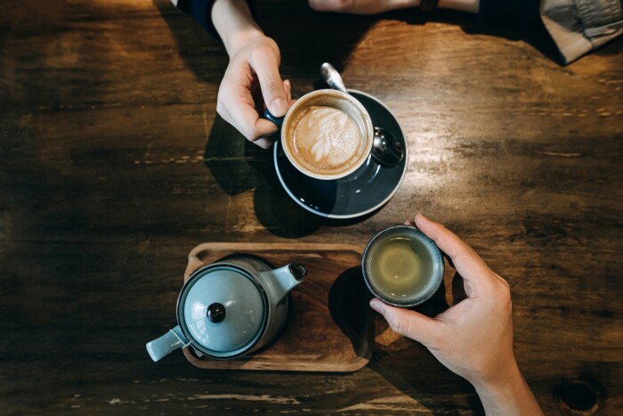 Kávé vagy tea? Mutatjuk, mitől alszol jobban