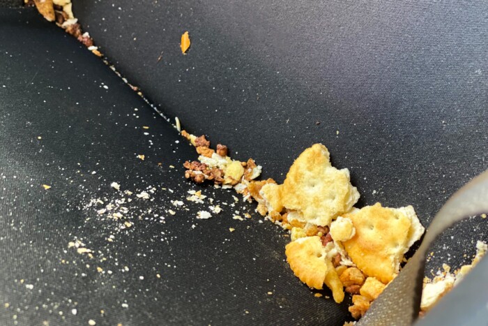 Ha nem bírod, amikor esznek a kocsidban, ezt utálni fogod