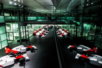 Újra győzött a McLaren, együtt az összes bajnoki autó