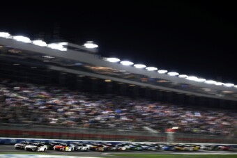 Törvény védi a panaszkodóktól a versenypályákat