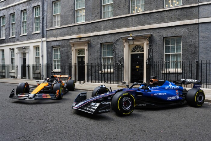 Politikusnak készül a Forma-1-es csapatfőnök