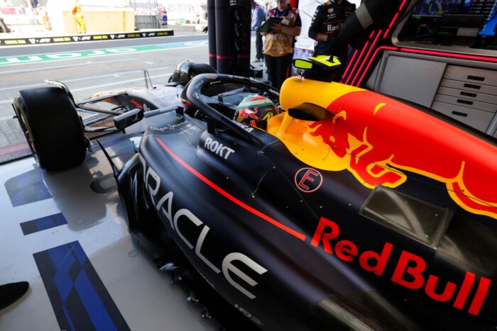 Verstappent kispadra ültetik Mexikóban