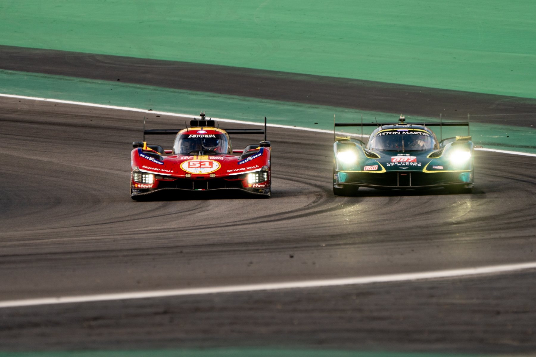 6 hours of Sao Paulo FIA WEC ---- SAO PAULO, BRAZIL - JULY 13: Alessandro Pier Guidi (ITA) / James Calado (GBR) / Antonio Giovinazzi (ITA) Ferrari 499P #51 of Ferrari AF Corse (left) during the FIA WEC 6 Hours of Sao Paulo, 5th round of the 2025 FIA World Endurance Championship at Interlagos Speedway in Sao Paulo, Brazil. (Photo by Stringer/Anadolu via Getty Images) | Vezess | Vezess