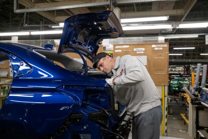 Extrém próbákat kell kiállniuk az új Ladáknak 6 | Vezess Extrém próbákat kell kiállniuk az új Ladáknak 6