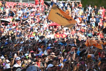 Kínos baki az F1-es pályán, felháborodtak a nézők