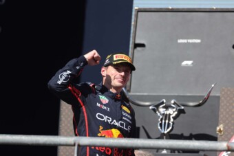 Verstappen vasököllel sújtott le a McLarenre