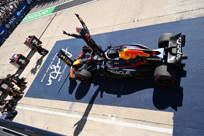 Már Verstappen sem tartja reménytelennek a címvédést