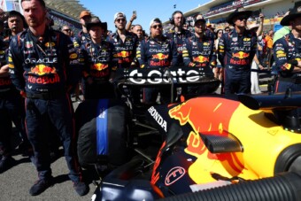 Tízmilliókra büntették a Red Bullt az Amerika Nagydíj után