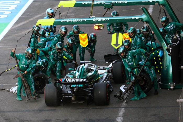 Kiderült, ennyit keres a legfeleslegesebb F1-pilóta