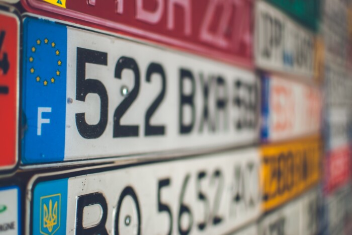 Nem akármilyen rendszám jön jövőre, így néz ki