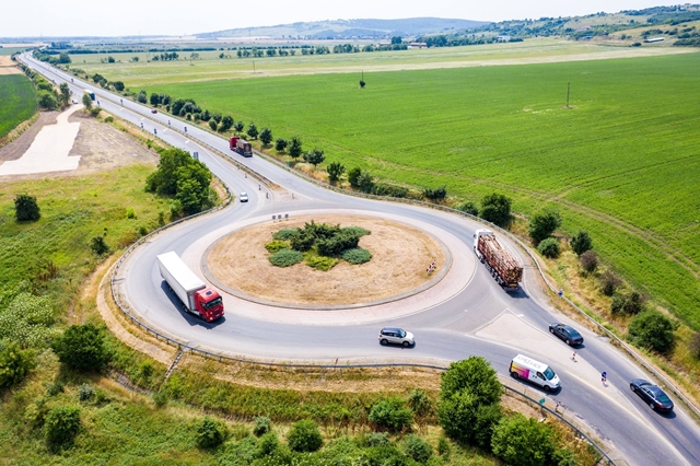 Ezek a látszólag értelmetlen útépítés királyai 1