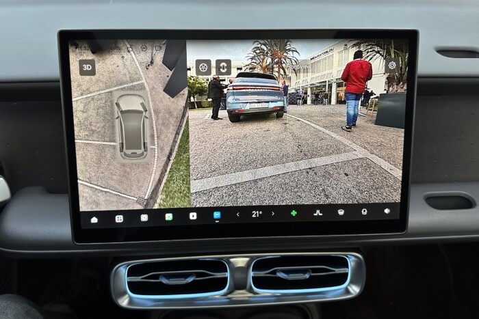 Olcsó, de még félkész ez a családi autó 15