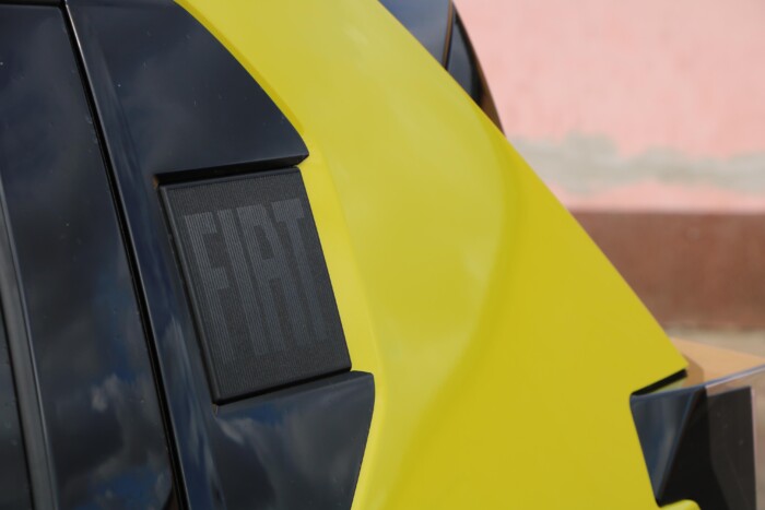 Olcsó villanyautó, ami színt visz az életedbe 8