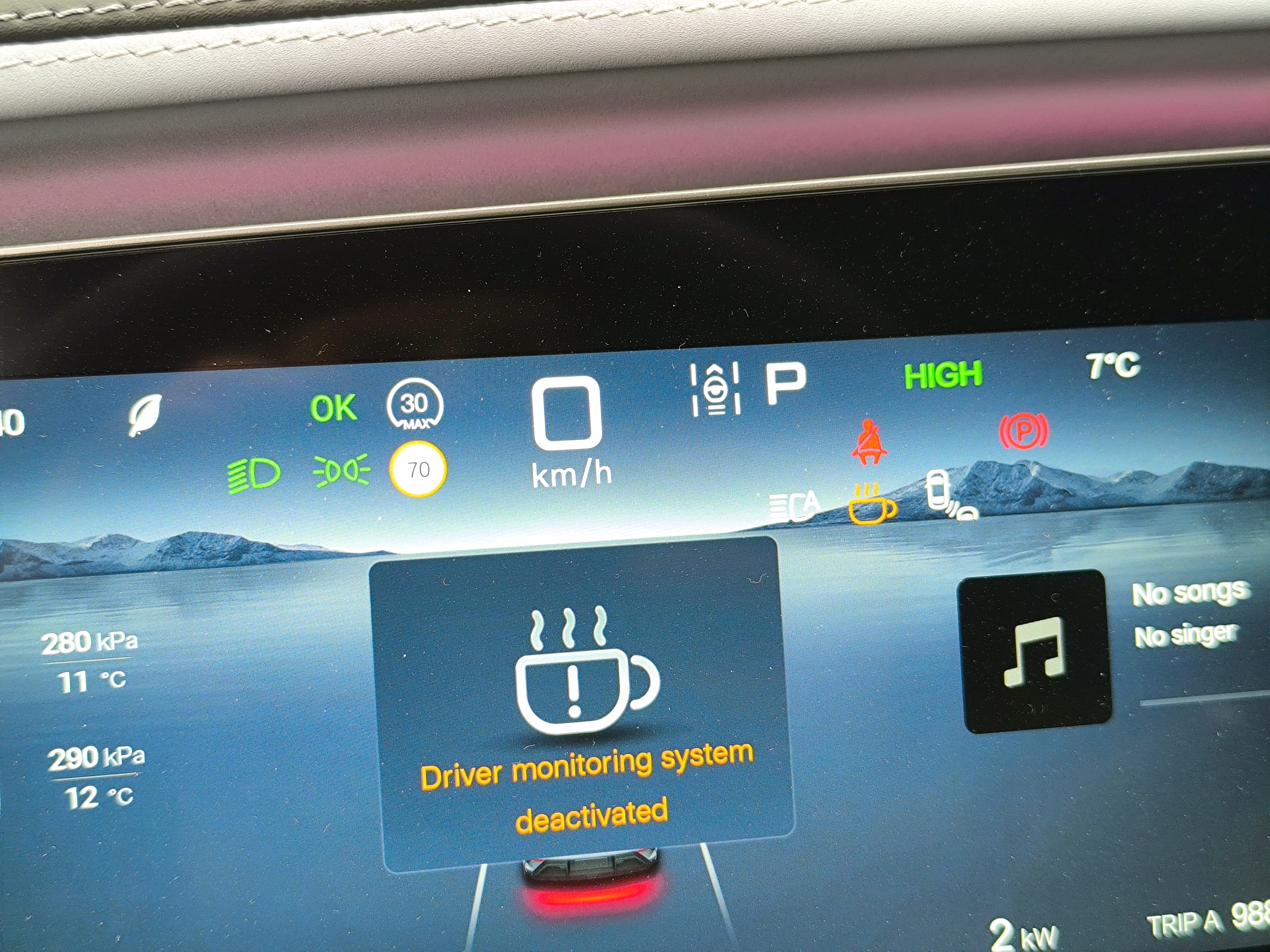 Állandóan kamera figyeli a sofőrt az új autókban – lassan mindenhol elterjed 4 | Vezess Állandóan kamera figyeli a sofőrt az új autókban – lassan mindenhol elterjed 4