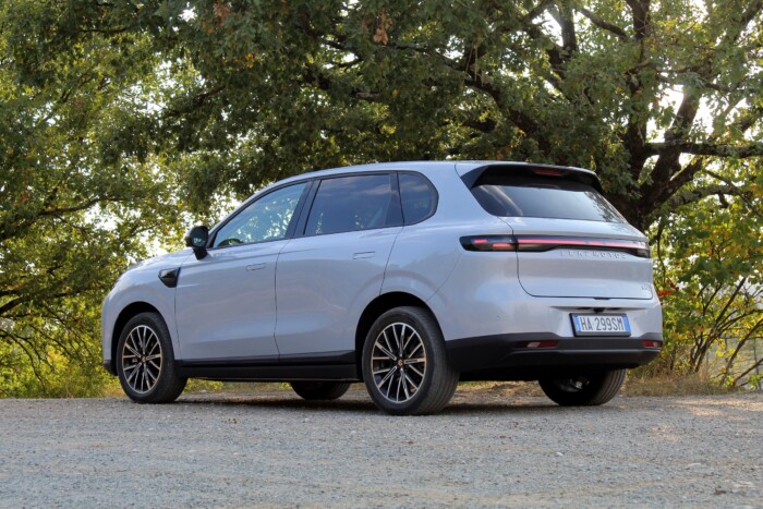 Olcsó, de még félkész ez a családi autó 6