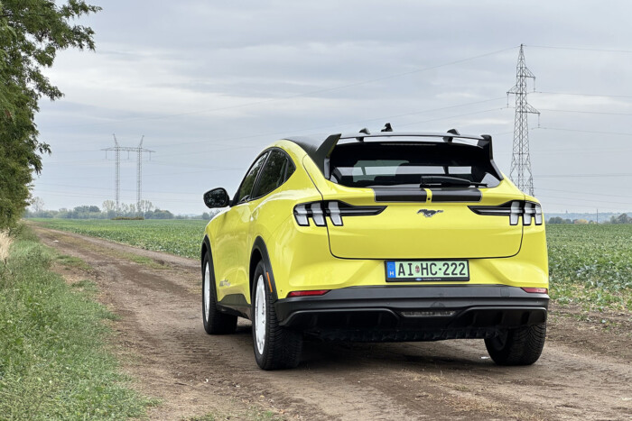 Mustang Mach-E Rally: játssz a porban!