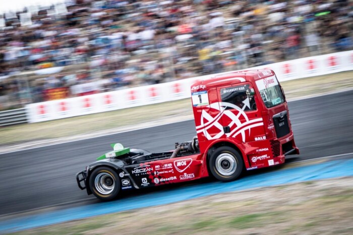 A magyar csapat is felért a csúcsra a kamion-Eb-n