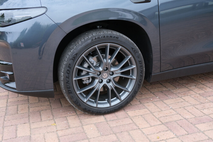 Ennél több lett volna ebben az autóban 17