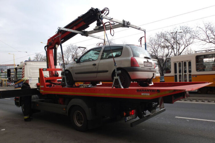 Figyelem, egyre aktívabb a lopós autó 1 | Vezess Figyelem, egyre aktívabb a lopós autó 1