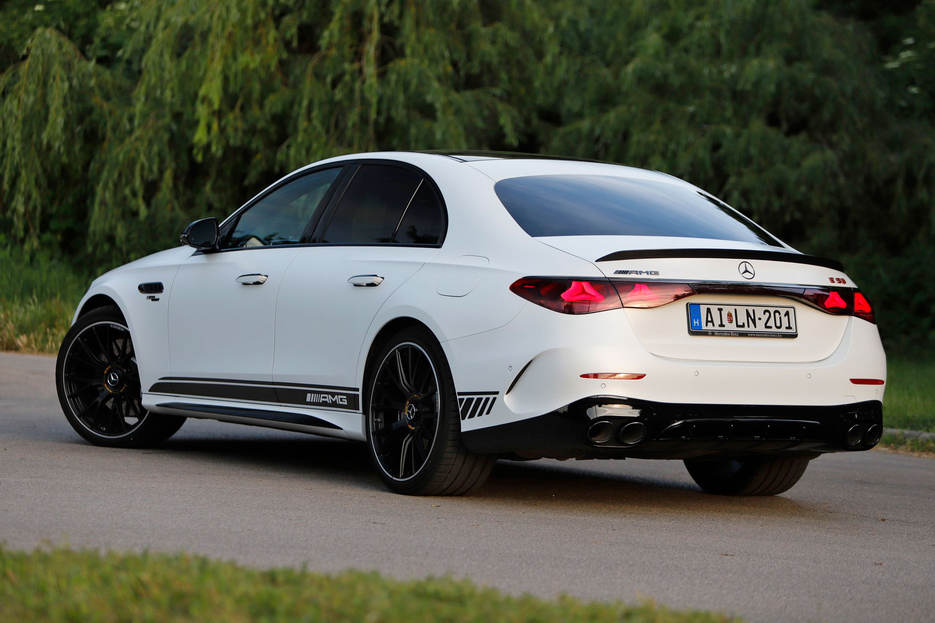 mercedes-benz-e53-amg-2025-teszt-05 | Vezess | Vezess