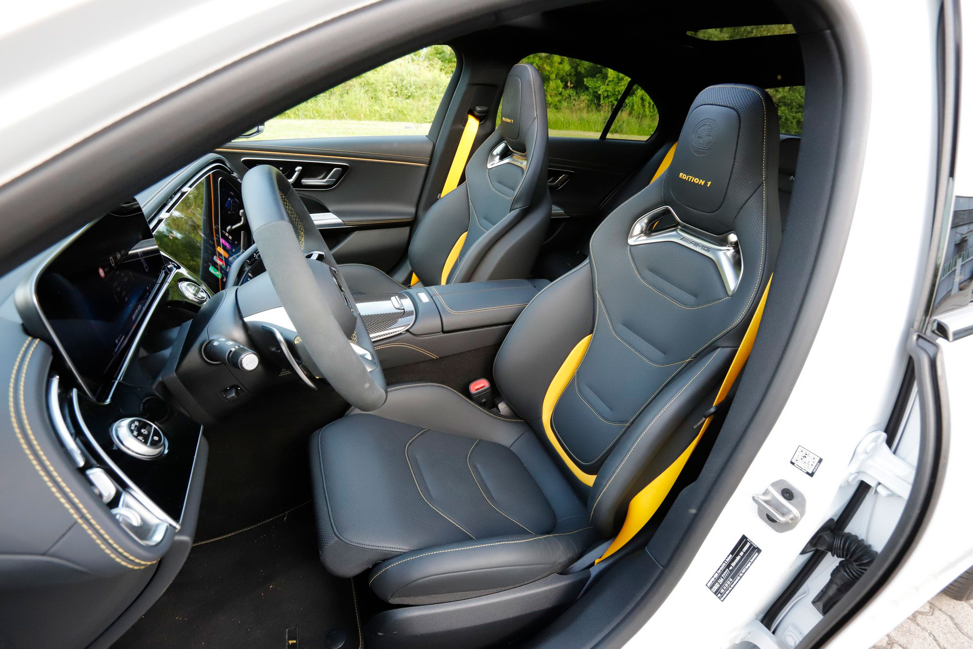 mercedes-benz-e53-amg-2025-teszt-27 | Vezess | Vezess