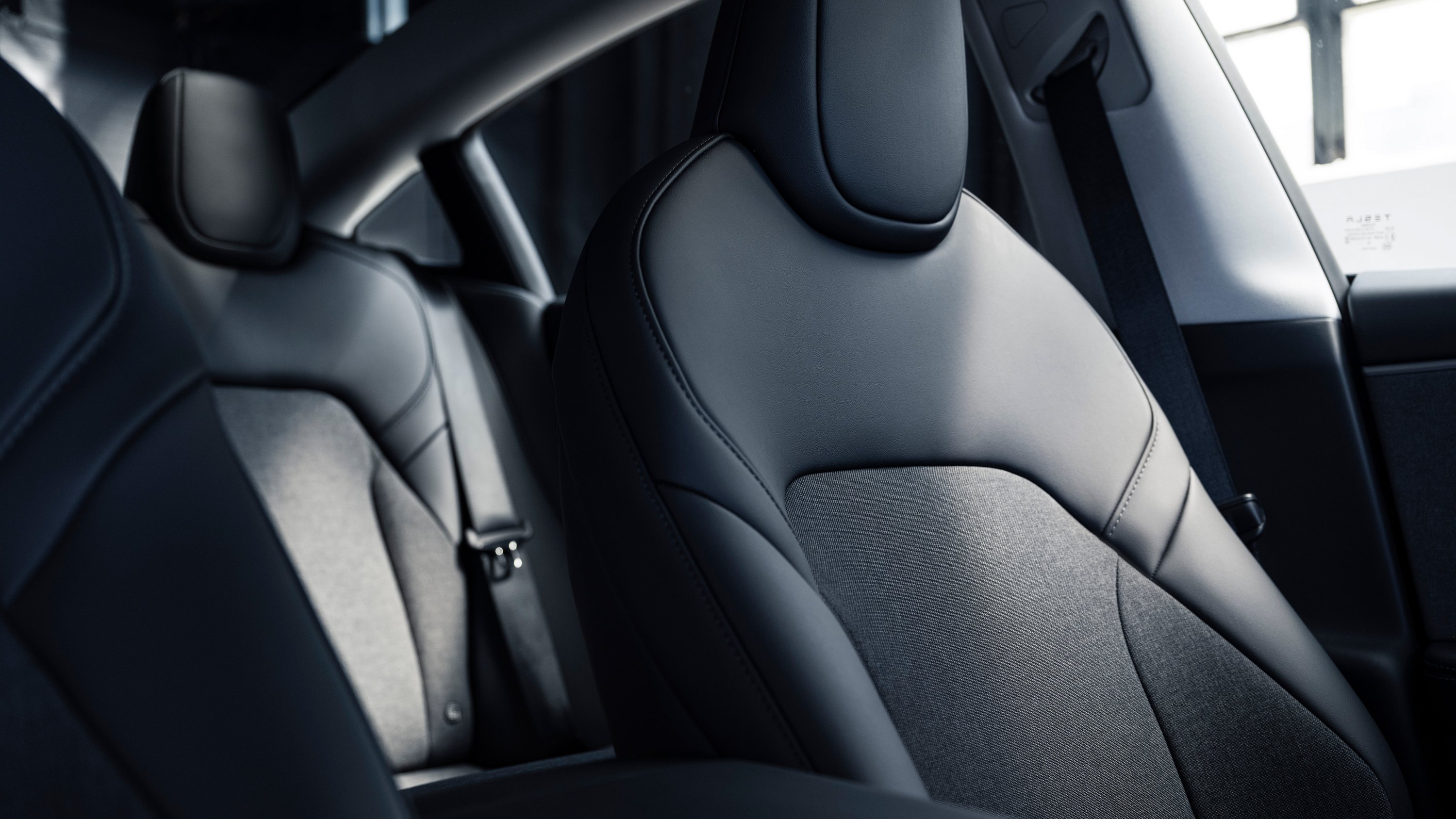 Tesla Model 3 Standard | Vezess | Vezess