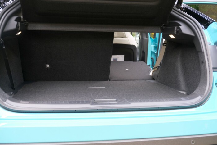 Semmi forradalom, vezettük az új Nissan Leafet 15