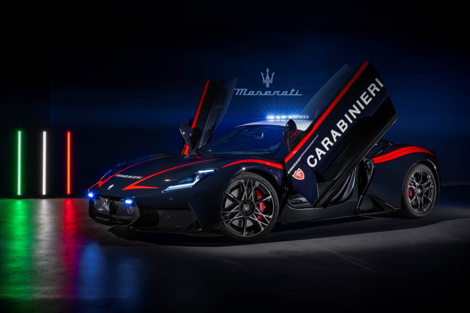 original-27164-maserati-mcpura-carabinieri-italian-military-force-7 | Vezess | Vezess