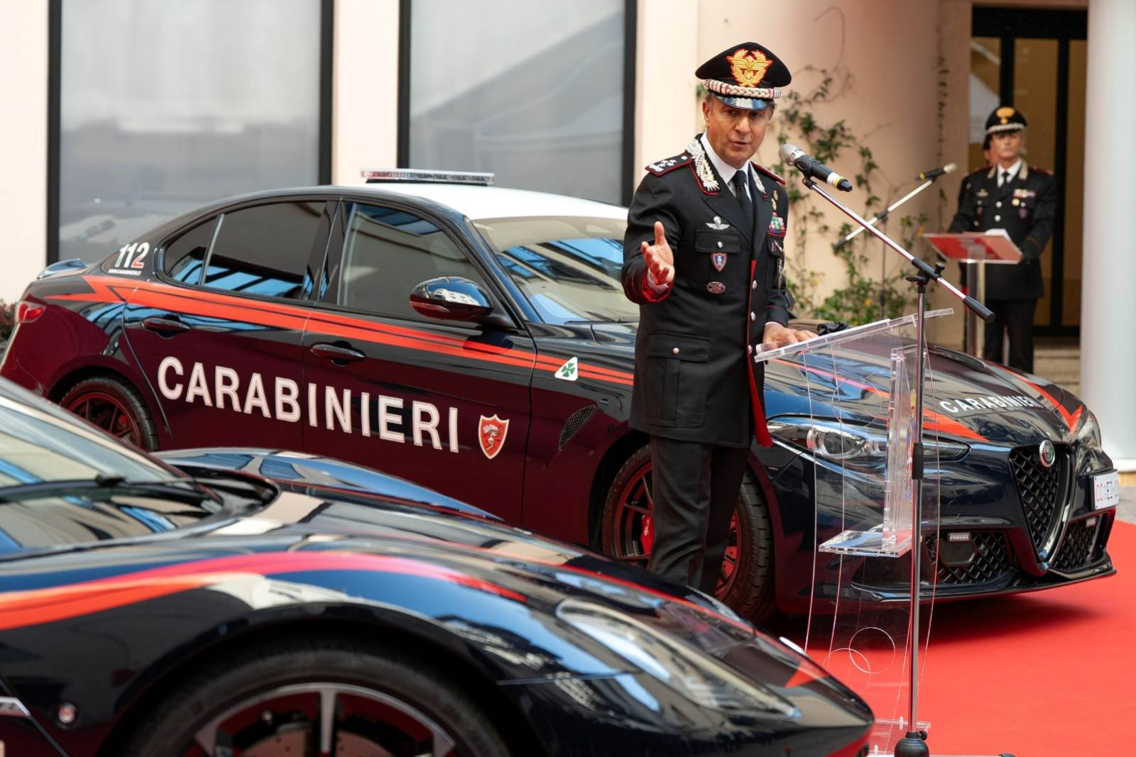 original-27183-delivery-maserati-mcpuraalfa-romeo-giulia-quadrifoglio-to-carabinieri-ita-military-force-4 | Vezess | Vezess