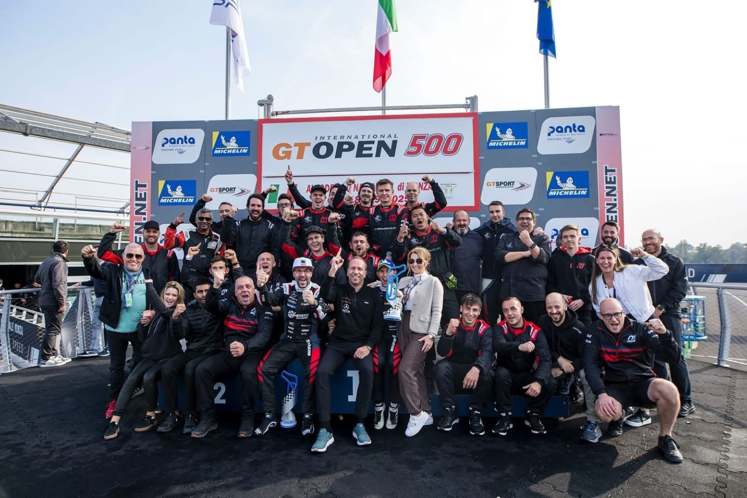 revesz-levente-maximilian-gotz-2025-international-gt-open-monza-team-motopark-mercedes-2 | Vezess | Vezess