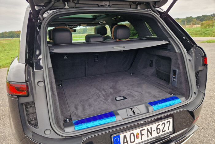 Simogató brutalitás 13