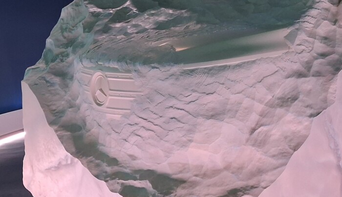 Kőbe vésték az új Mercedes-Benz Sprintert 11