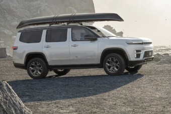 Nagy erővel hamisít történelmet ez az autó